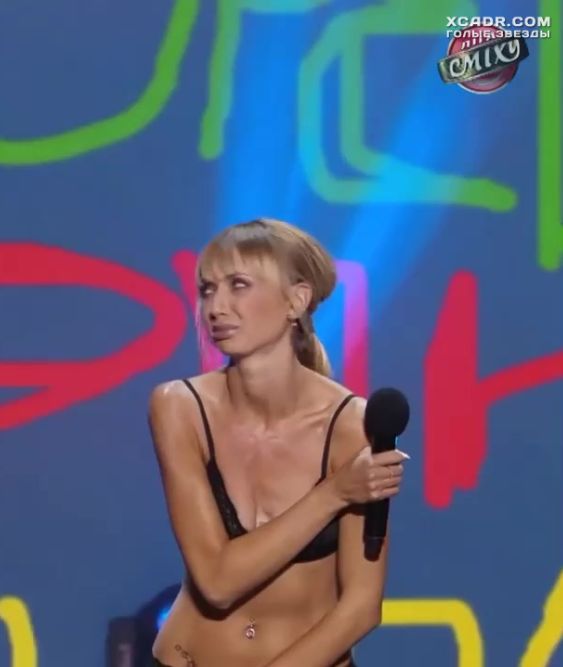 Тесіктері бар жалаңаш еркектер